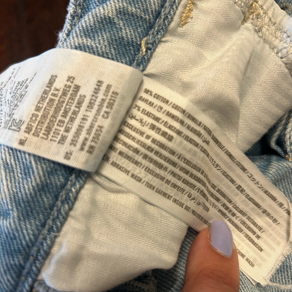 Hollister Boyfriend Light Blue Vintage Stretch Jeans - Picture 8 of 8
